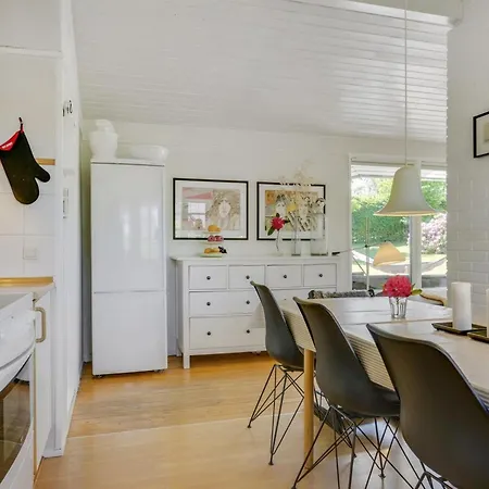 Holiday home Tobrjoen - 200m To The Inlet By Interhome Skibby